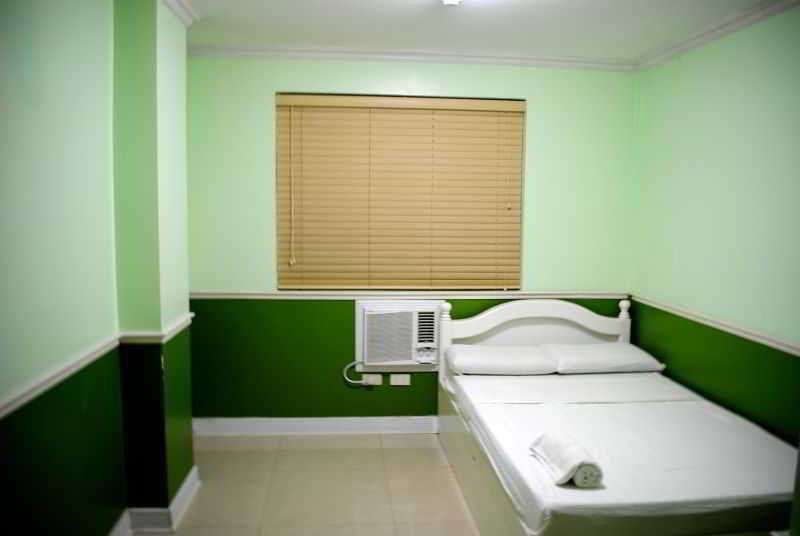 Cebu Fiesta Business Suites מראה חיצוני תמונה